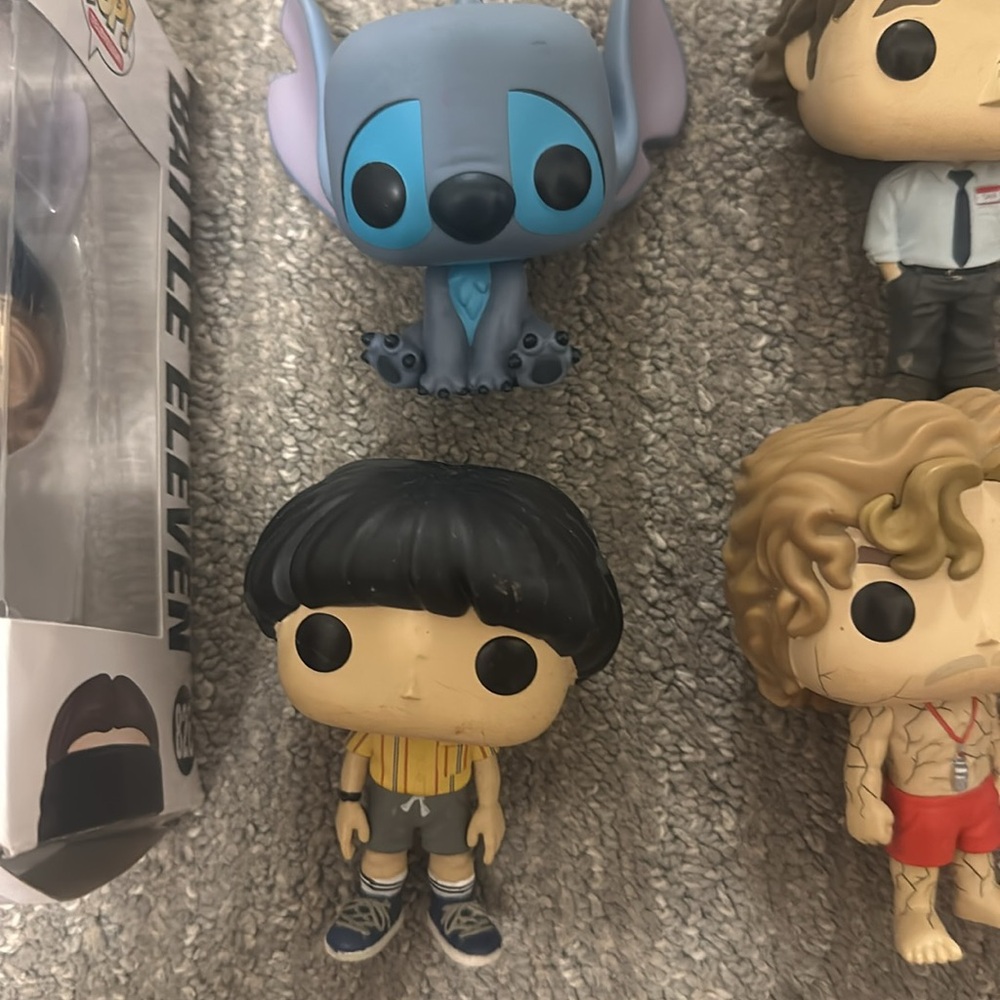Multiple Funko Pops - Picture 3 of 4